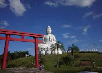 Estátua de Buda de Ibiraçu