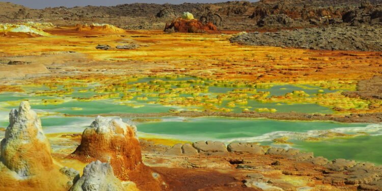 Deserto de Danakil é um dos lugares exóticos do planeta - depositphotos.com / marcovarro