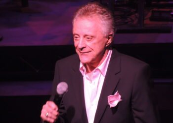A lenda Frankie Valli