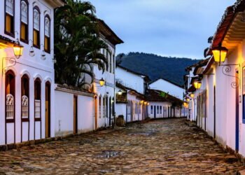 Entre Rio e São Paulo, conheça uma cidade deslumbrante