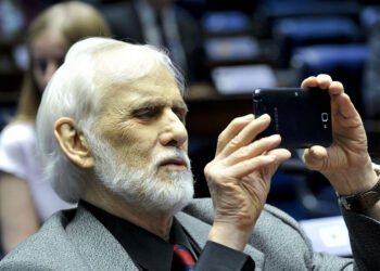 Francisco Cuoco: Uma carreira marcante