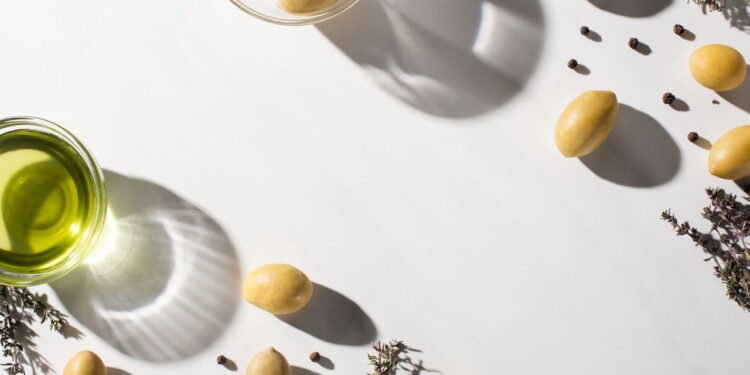 Azeitonas fazem sucesso na culinária brasileira - depositphotos.com / VadimVasenin