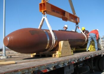 Massive Ordnance Penetrator (MOP) - bomba exclusiva dos Estados Unidos