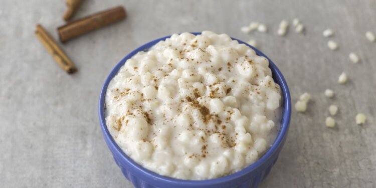 Canjica é um prato típico de festa junina - depositphotos.com / TaniaBertoni