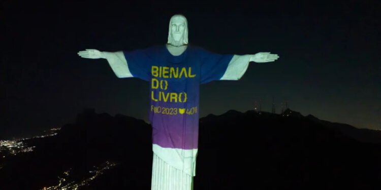 Cristo Redentor em divulgação da Bienal do Livro Rio 2025 - Divulgação / Santuário Cristo Redentor