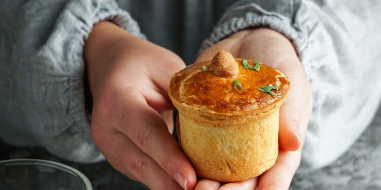 Empadinhas têm um sabor irresistível - depositphotos.com / BelarusianArt