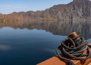 O Estreito de Ormuz e sua importância geopolítica e geográfica