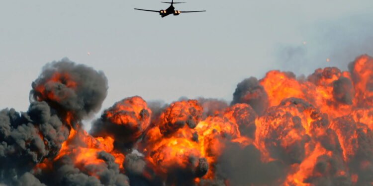 Imagem de um bombardeio aereo - depositphotos.com / icholakov01