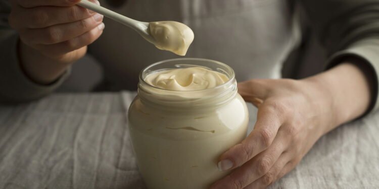 Maionese está entre os molhos preferidos dos brasileiros - depositphotos.com / Sasha2109