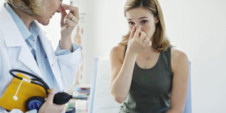 Sinusite afesta regiões das vias respiratórias - depositphotos.com / imagepointfr