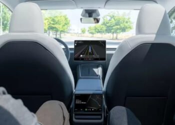 Lançamento do robotáxi da Tesla impressiona investidores