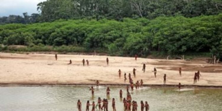 Mashco Piro, tribo mais isolada da Amazônia
