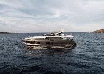 O iate milionário de Cristiano Ronaldo tem mais luxo do que muitos hotéis 5 estrelas