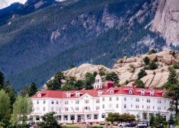 Lugares mal-assombrados: Mistério, história e fascínio ao redor do mundo