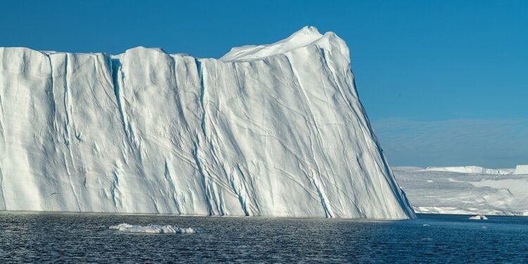 Fiorde de Ilulissat -Wikimedia Commons/Christoph Strässler