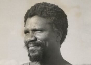 Este rei, que morreu em 1982, governou seu país por 83 anos, teve 70 esposas e mais de 200 filhos