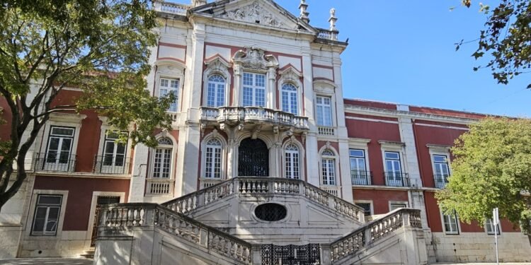 Palácio da Bemposta, em Arroios, Lisboa - Wikimedia Commons/GualdimG