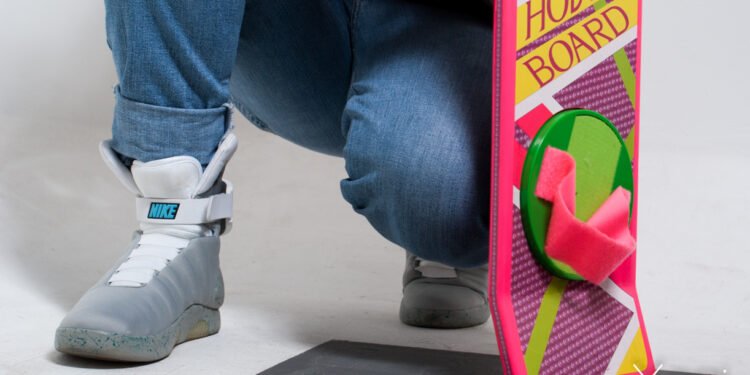 Nike Mag 2016 - Wikimedia Commons/Ricardo 清介 屋宜