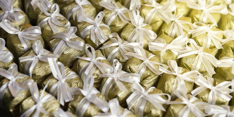 Bem-casado é figura indispensável em casamentos - depositphotos.com / sidneydealmeida