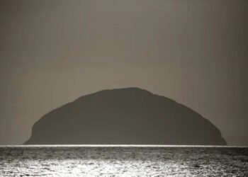 O mistério das ilhas que surgem e desaparecem