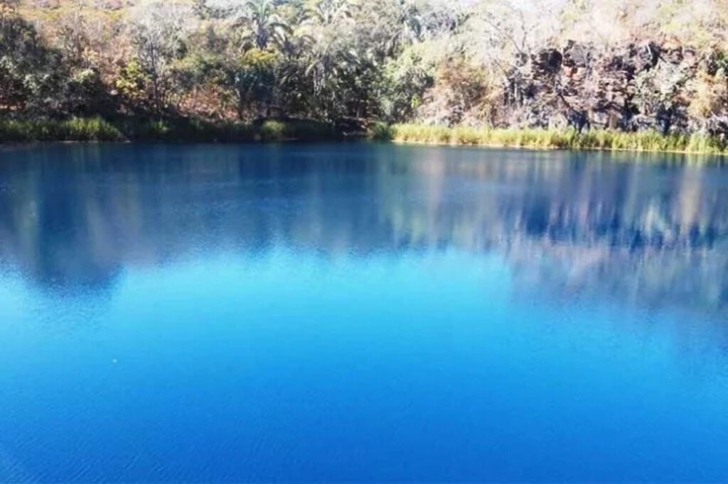 Lagoa sem fundo em Goiás