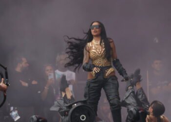 Do campo ao palco: Famosos que trocaram a bola pelo microfone e as câmeras