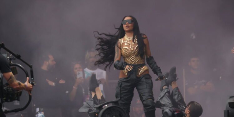 Ludmilla já foi registrada na base do Vasco e está entre os famosos que já foram jogadores de futebol - depositphotos.com / thenews2.com