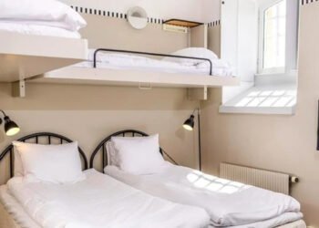 Prisão transformada em hotel