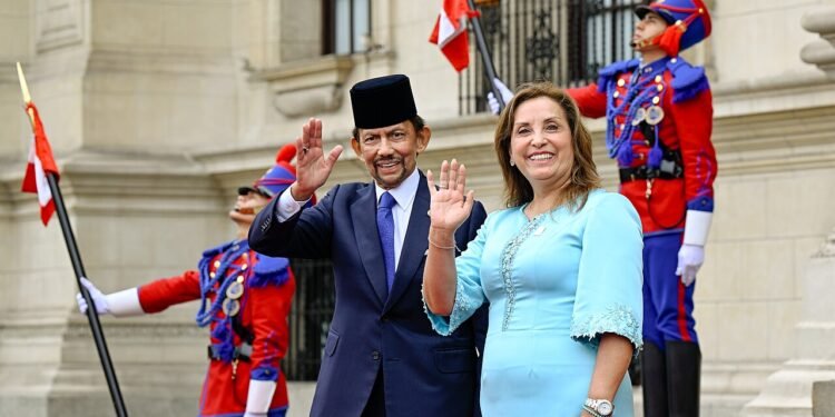 Hassanal Bolkiah, o sultão de Brunei