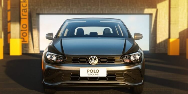 Entre os beneficiados do Programa Carro Sustentável está o Volkswagen Polo Track - Divulgação