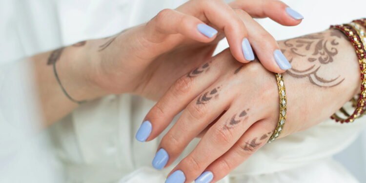 É possível usar o método como um "teste" na pele - O pigmento permanece na pele, em média, por uma a três semanas - depositphotos.com / HayDmitriy