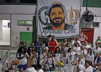 Velório de Arlindo Cruz