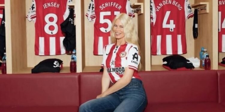Claudia Schiffer estreou como dona do Brentford FC na vitória sobre o Aston Villa, pela Premier League - Instagram/ Claudia Schiffer