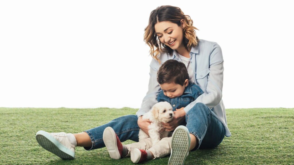 Família com cachorro