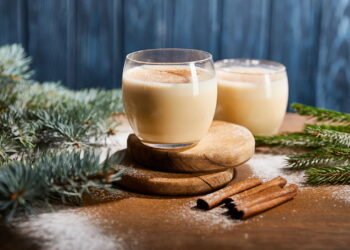 Quais são os benefícios da gemada e como fazer uma bem feita?