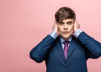 Saiba como prevenir os indesejados zumbidos no ouvido