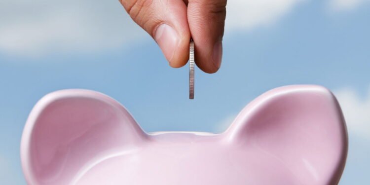 Bancos comerciais ou cooperativas de crédito? Entenda o que muda na gestão financeira da sua empresa - depositphotos.com / Rangizzz