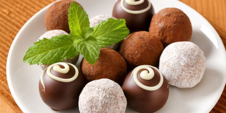 Entre trufas e bombons, cada doce tem sua textura e tradição