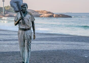 Música brasileira mais regravada do mundo