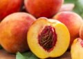 Você conhece os benefícios do pêssego? Essa fruta vai te surpreender