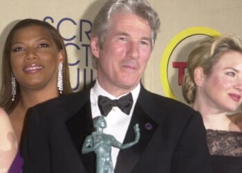 Richard Gere é uma das celebridades que busca ambientes alinhados a seus valores e causas sociais