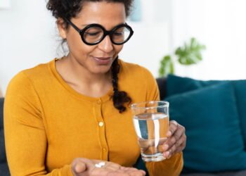 O envelhecimento pode estar ligado à queda de NAD, essencial para energia e reparo celular