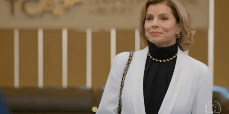 Debora Bloch como Odete Roitman