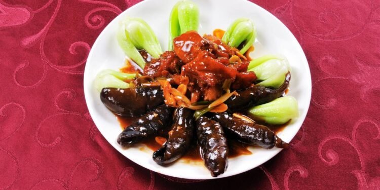 Pepino do mar -depositphotos.com / ytyoung1220