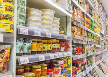 Anvisa lança consulta pública para revisar regras sobre gorduras trans em alimentos