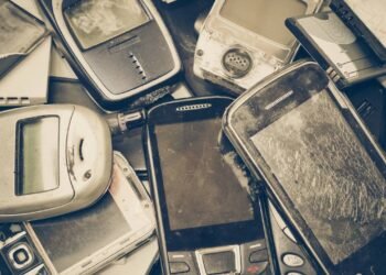Aparelhos eletrônicos antigos: saiba como reaproveitá-los de forma sustentável
