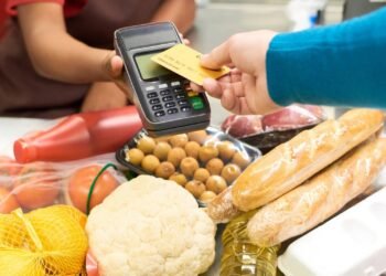 Vale-alimentação: entenda por que o benefício vai render mais a partir de 2025