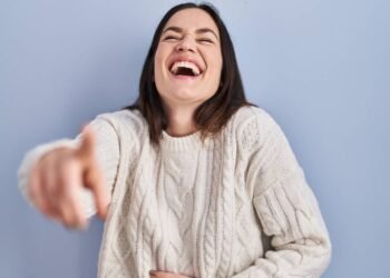 Afinal, é possível uma pessoa morrer de rir?