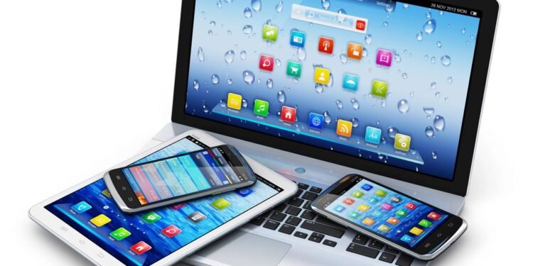 Esqueceu eletrônicos na tomada durante a tempestade? Saiba o que fazer para evitar prejuízos