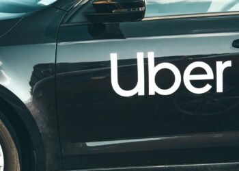 Novidade: Uber e IFood lançam parceria e unificam serviços